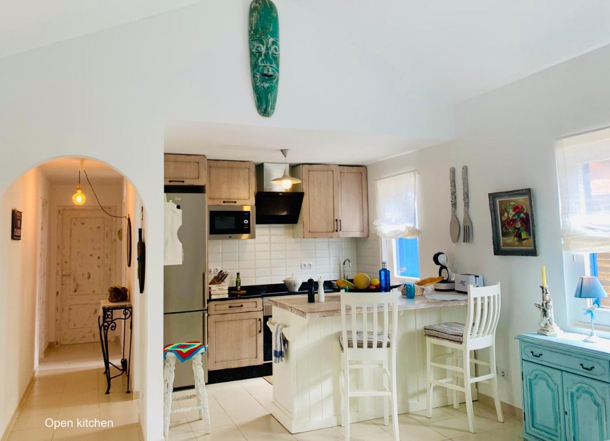 Вилла Casa Marrakado - Seaview & Beach Close! Ла-Паред Экстерьер фото